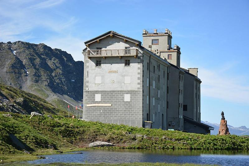 Hospice Du Petit Saint Bernard Hotel Séez Esterno foto